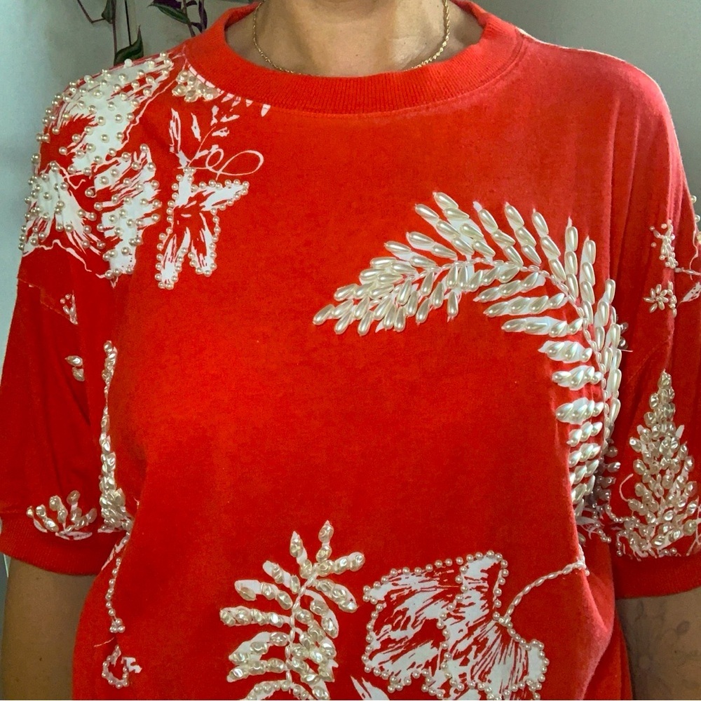 Vintage BIS BIS by Gene Ewing Oversized Beaded Pearl T-Shirt - Picture 16 of 16